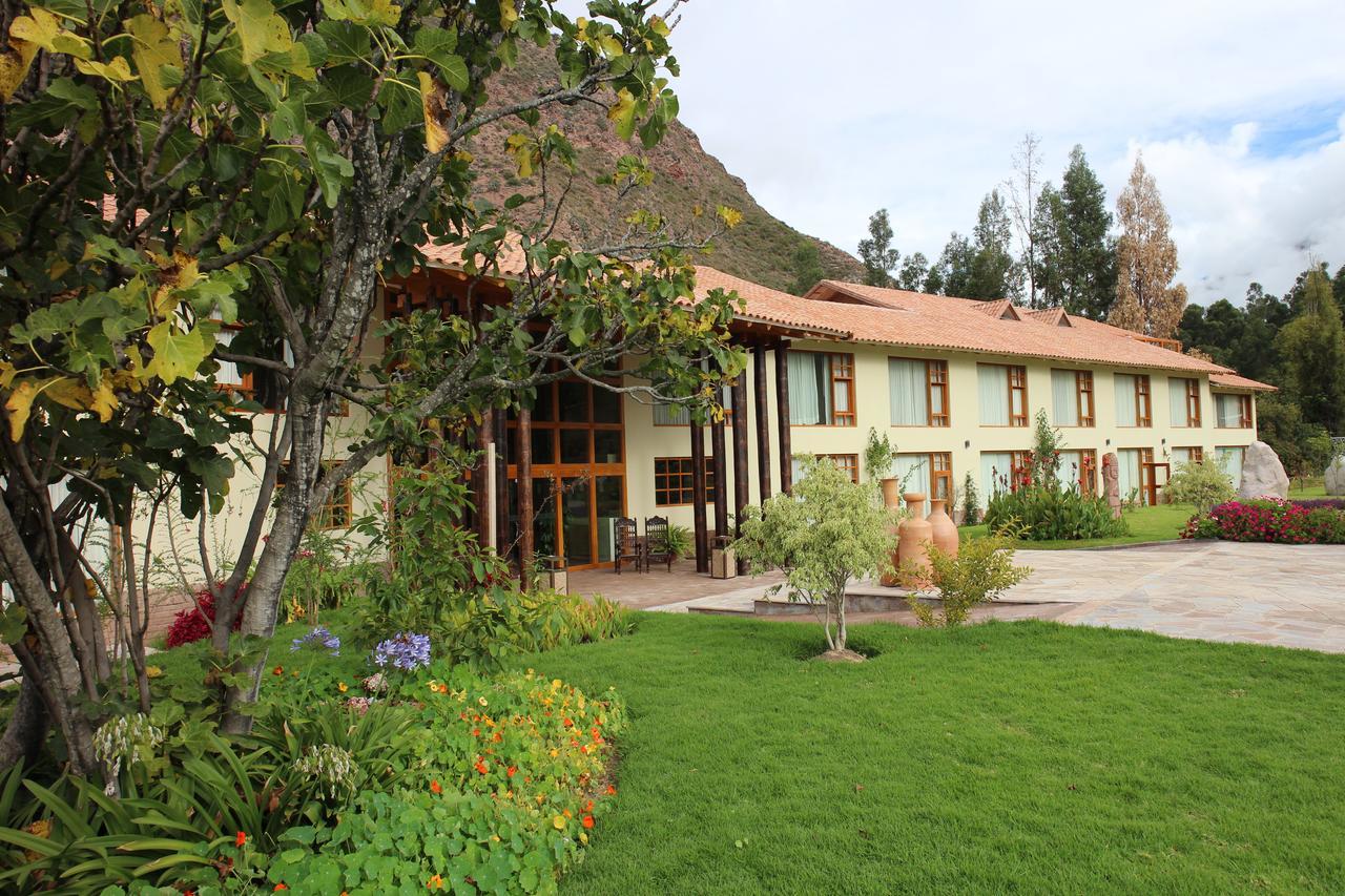 Taypikala Deluxe Valle Sagrado Urubamba Exterior photo