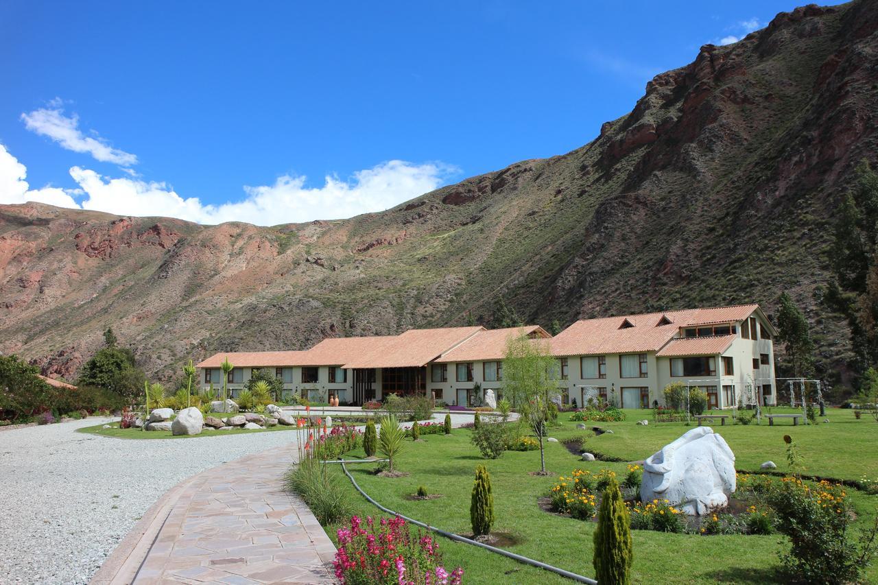 Taypikala Deluxe Valle Sagrado Urubamba Exterior photo