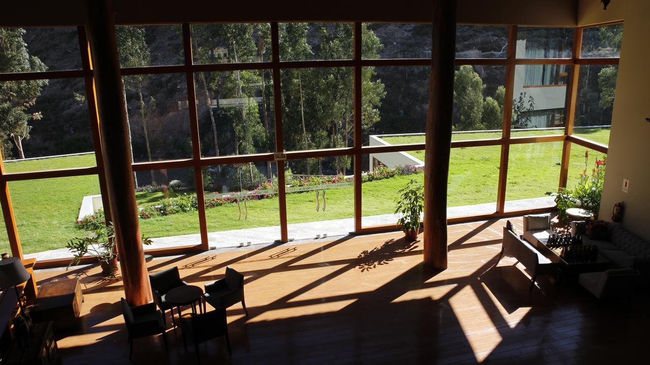 Taypikala Deluxe Valle Sagrado Urubamba Exterior photo