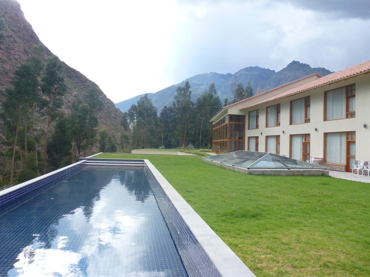 Taypikala Deluxe Valle Sagrado Urubamba Exterior photo